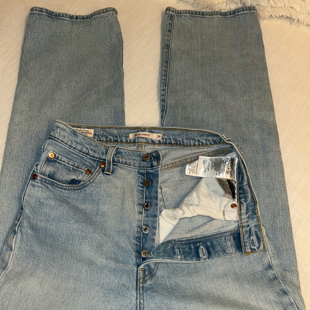 Levi's Premium Light Blue High Rise Jeans